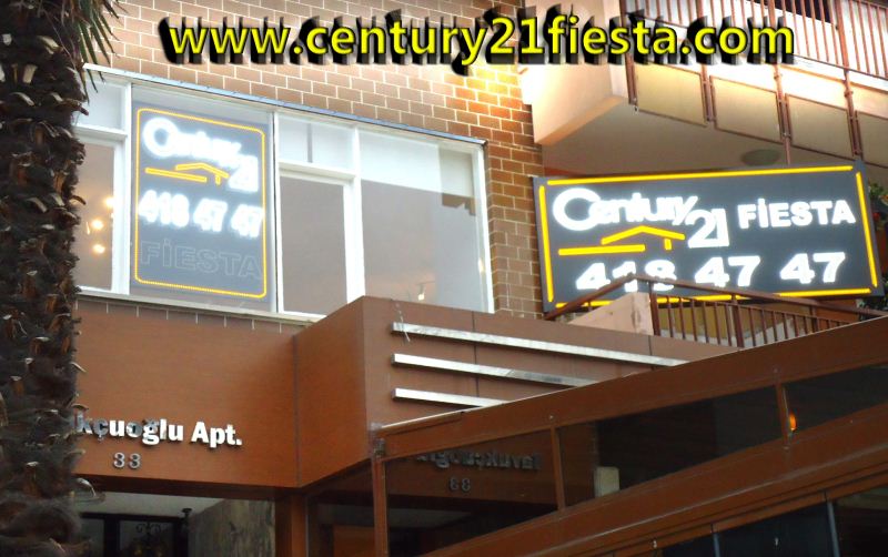 CENTURY 21 Fiesta