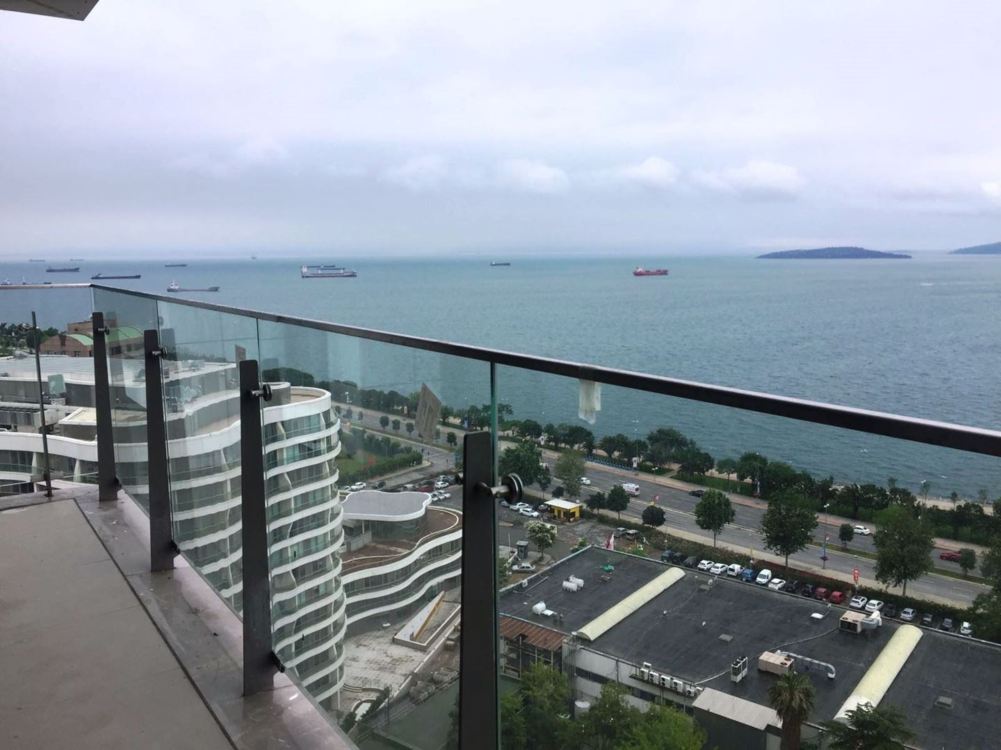 MESA MARMARA KARTAL DA 100m2 DENİZ MANZARALI 14.KAT KİRALIK 2+1