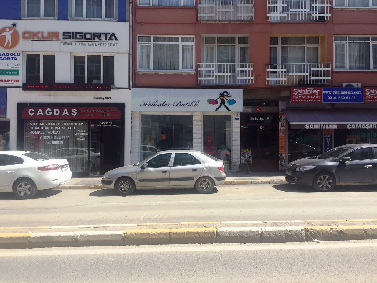 ACIBADEM CADDESİ ÜZERİNDE 40m2 HAZIR KİRACILI SATILIK DÜKKAN