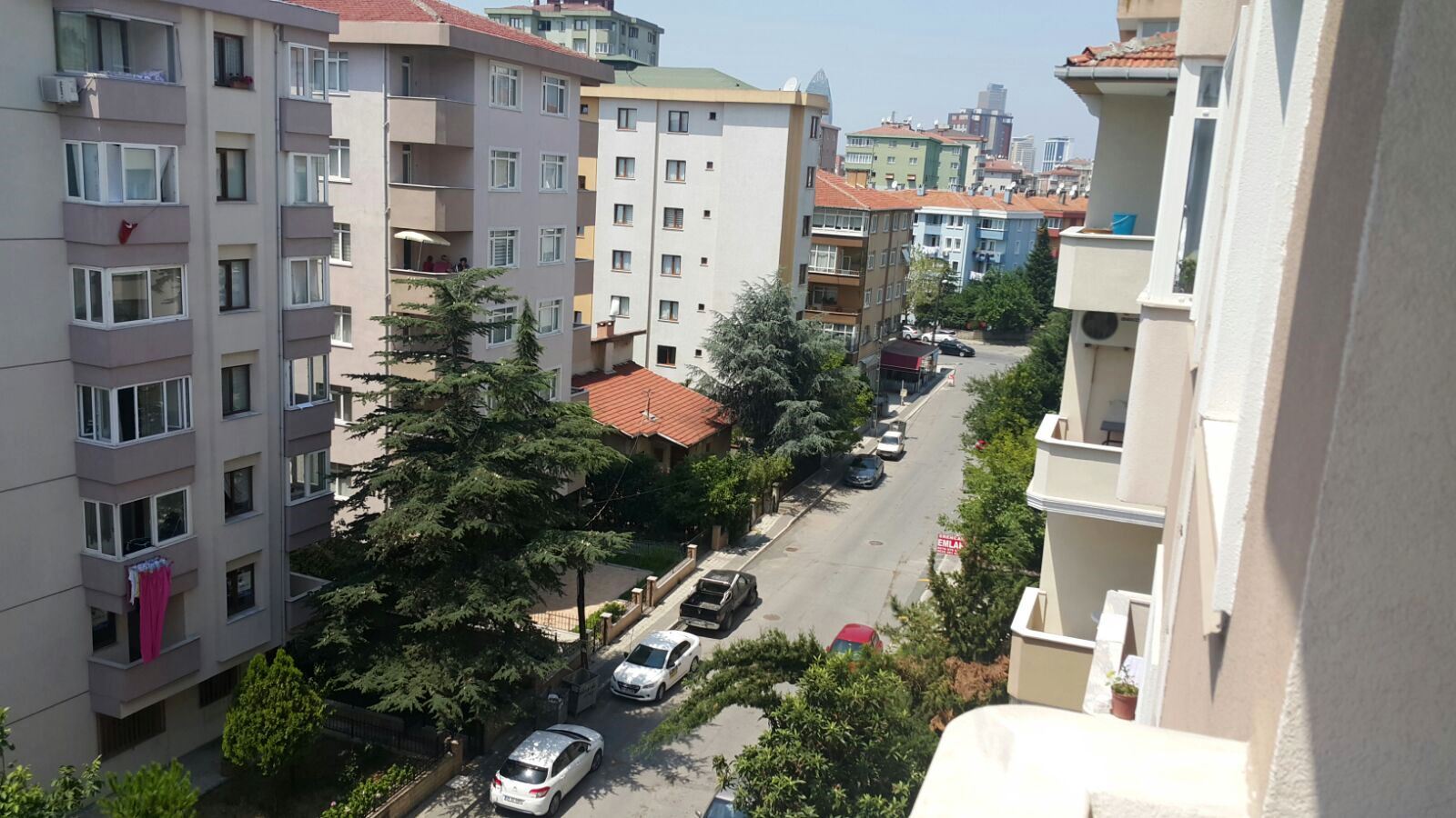 İÇERENKÖY CINGILLIOĞLU LİSESİ YAKINI 135m2 MASRAFSIZ 5.KAT 3+1
