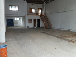 TUZLA DERİ ORGANİZE SANAYİ BÖLGESİ'NDE 329 M2 KİRALIK DÜKKAN