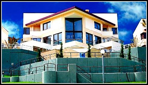 Bahçeşehir Müstakil Havuzlu Gölet Manzaralı Villa - Ufuk Mutlu