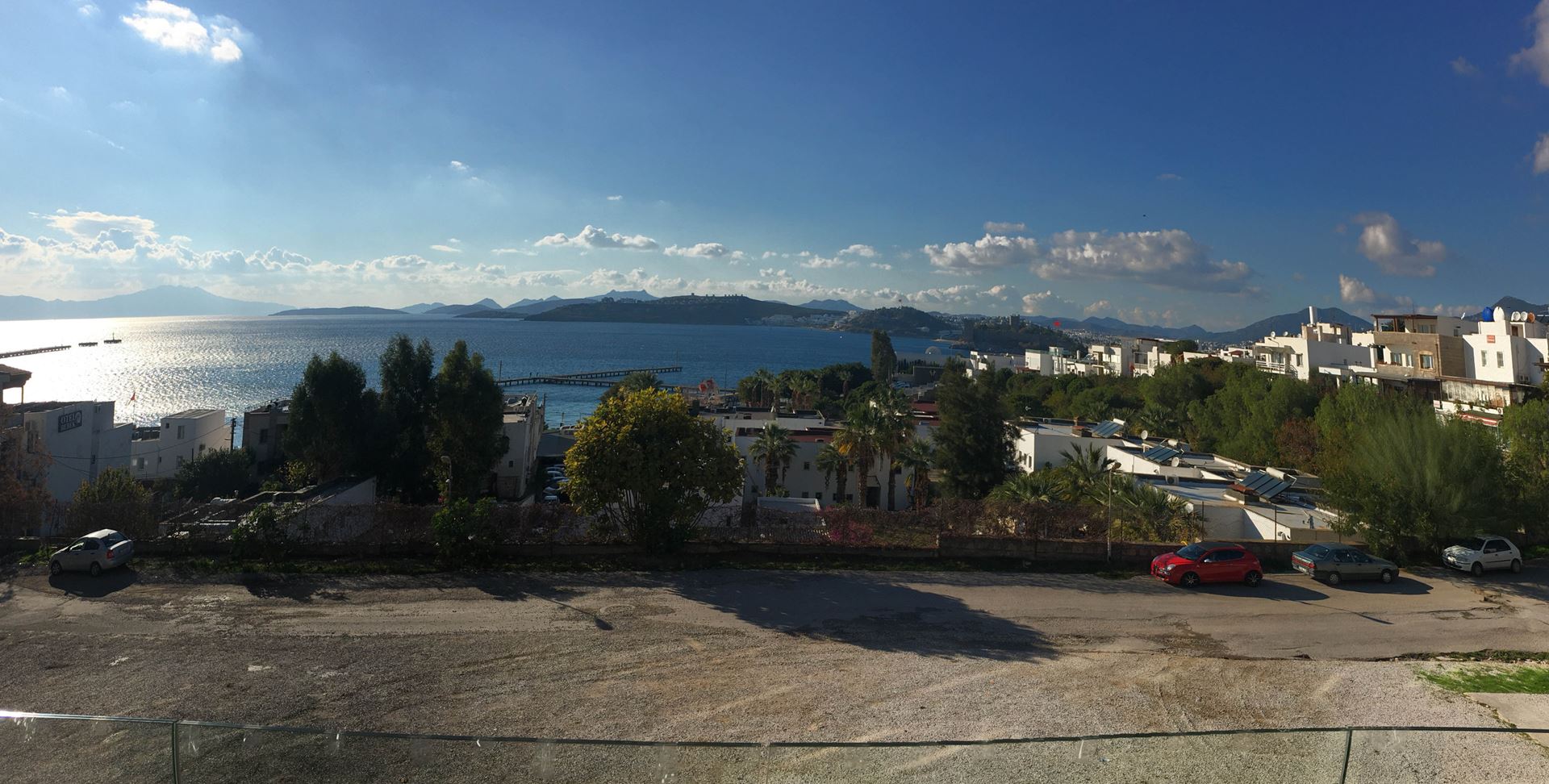 BODRUM KUMBAHÇE REEF LOFT'DA KALE VE DENİZ MANZARALI DAİRE