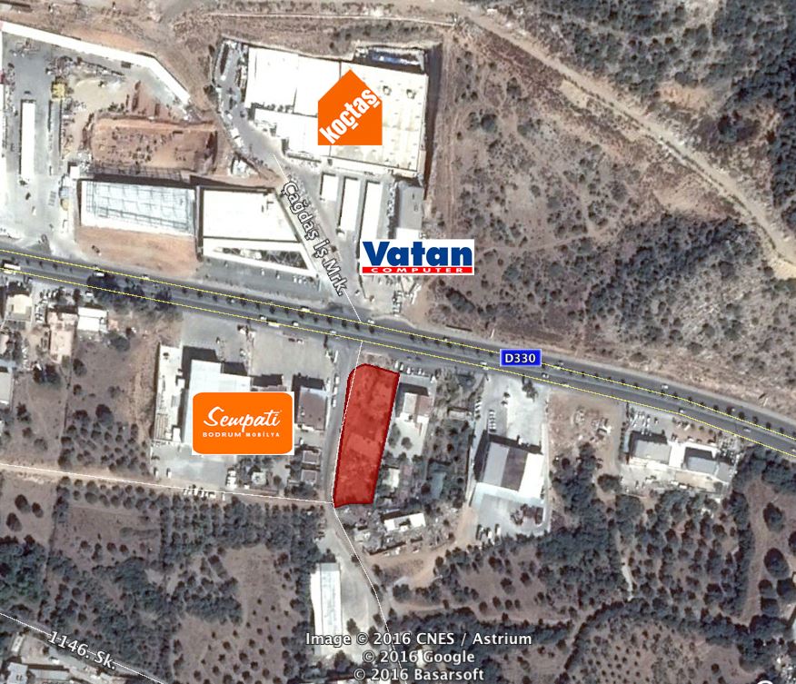 BODRUM KONACIK'TA ANAYOLA CEPHELİ TİCARİ İMARLI 3 DÖNÜM ARSA