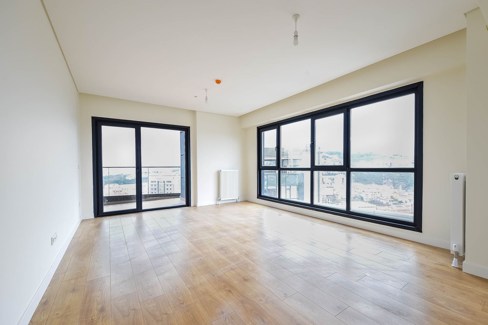 WLOFT DRAGOS GÜNEY CEPHE KAPALI MUTFAK GENİŞ BALKON 2+1