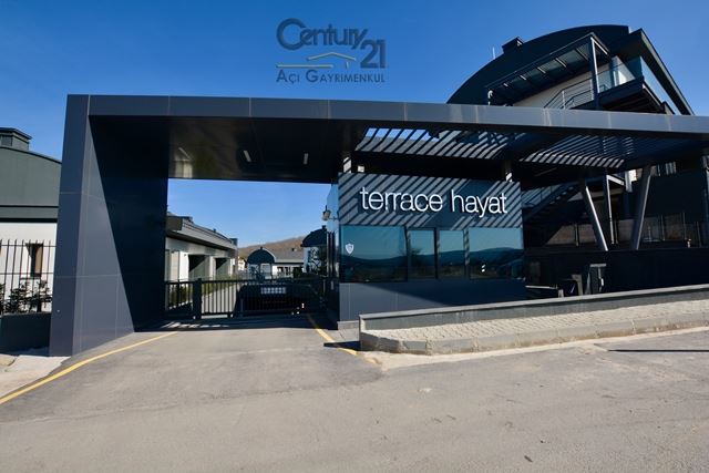 SARIYER ZEKERİYAKÖY TERRACE HAYAT'TA KİRALIK SIFIR VİLLA
