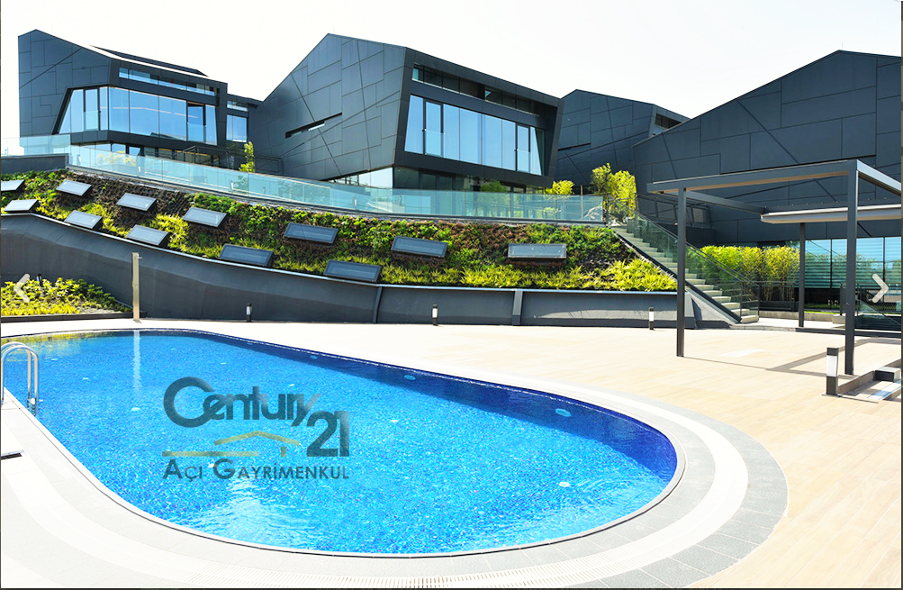ZEKERİYAKÖY TERRACE PLUS'DA KİRALIK LÜKS VİLLA