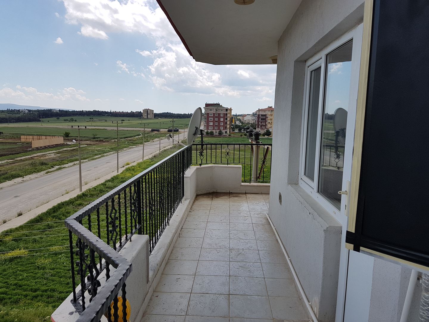 ESENLER ÖZLEYİŞ SİTESİNDE DEPOZİTOSUZ